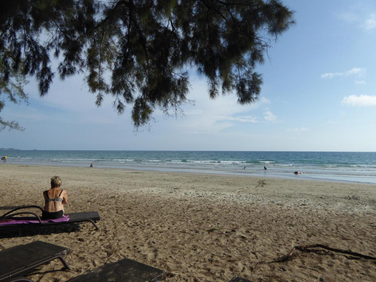 The Orchid Beach Resort @ Vip Chain Resort Ban Phe Bagian luar foto